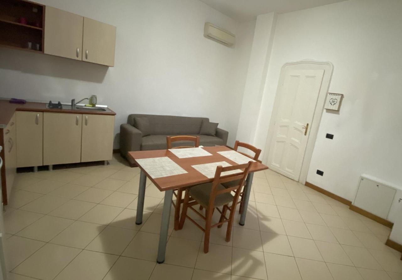 Apartament Piata Victoriei Timisoara Apartment Екстериор снимка